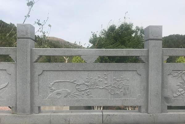 大理白族自治州大连花岗岩栏杆和青石栏杆哪个好 案例六